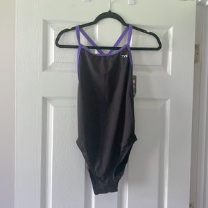 TYR Hexa Diamond fit one piece new with tags size 38